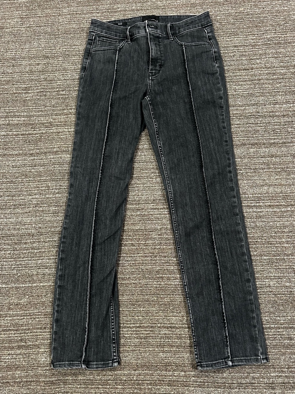 White House black market slim high rise size 8 measures 30